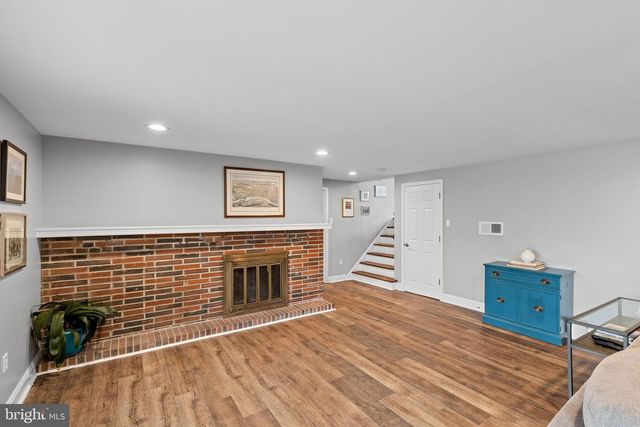 237 WATERLOO AVE, Berwyn, PA 19312