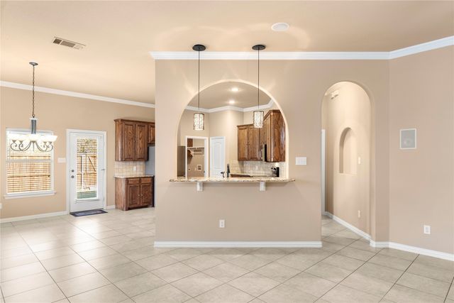 8245 Edgepoint Trail, Fort Worth, TX 76053