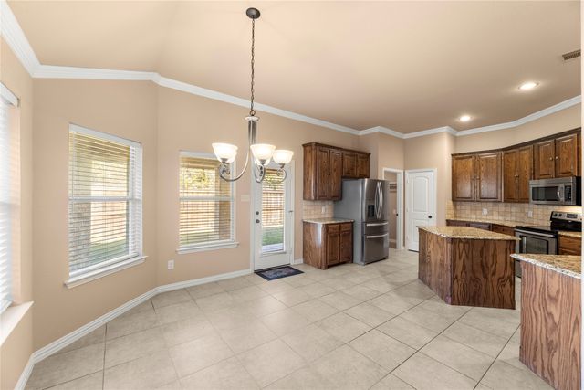 8245 Edgepoint Trail, Fort Worth, TX 76053