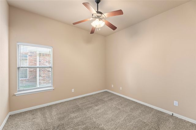 8245 Edgepoint Trail, Fort Worth, TX 76053