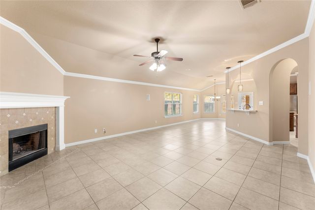 8245 Edgepoint Trail, Fort Worth, TX 76053