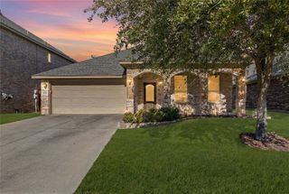 8245 Edgepoint Trail, Fort Worth, TX 76053