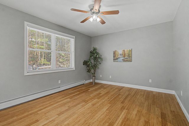 60 Old Academy St Unit 101, Fairfax, VT 05454