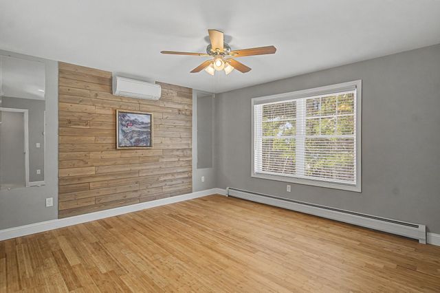 60 Old Academy St Unit 101, Fairfax, VT 05454