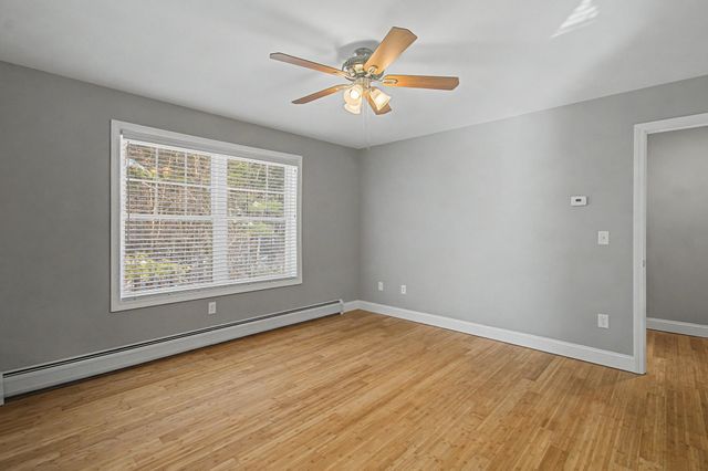 60 Old Academy St Unit 101, Fairfax, VT 05454