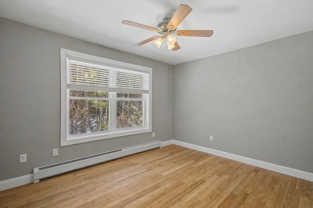 60 Old Academy St Unit 101, Fairfax, VT 05454