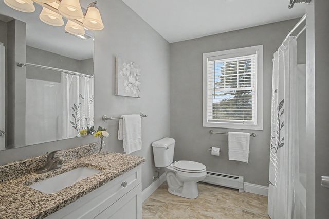 60 Old Academy St Unit 101, Fairfax, VT 05454