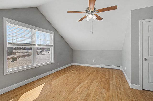 60 Old Academy St Unit 101, Fairfax, VT 05454
