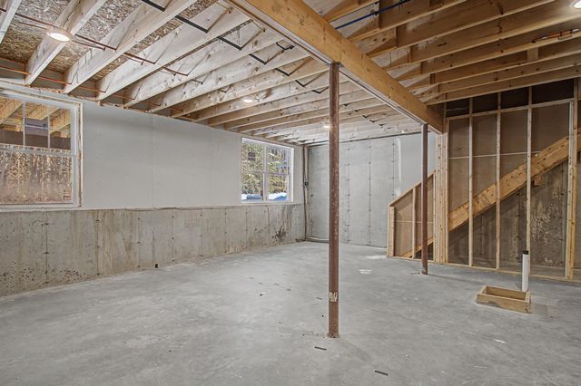 60 Old Academy St Unit 101, Fairfax, VT 05454