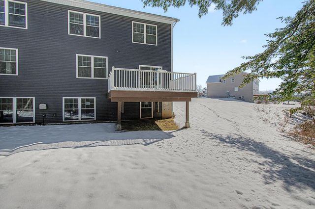 60 Old Academy St Unit 101, Fairfax, VT 05454