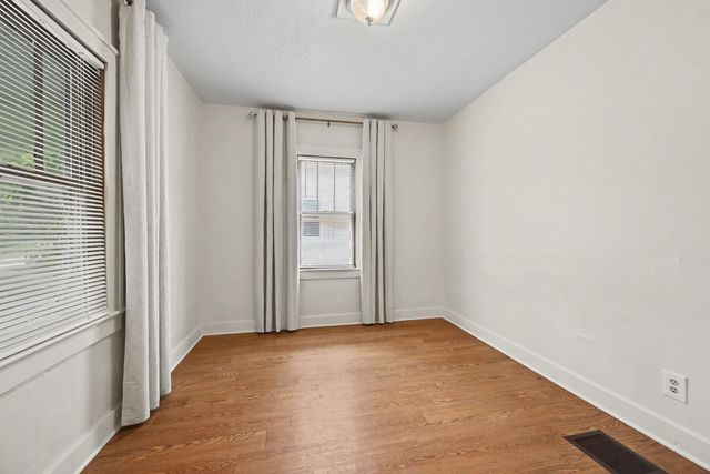 901 Bryant Street, Kalamazoo, MI 49001