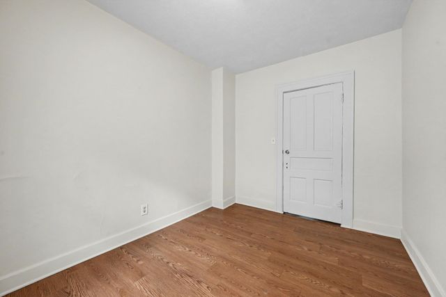 901 Bryant Street, Kalamazoo, MI 49001