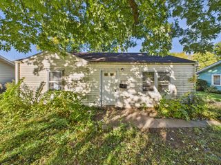 527 Sehring Street, Joliet, IL 60436