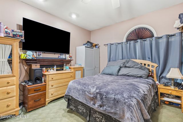 28 Maypink Lane, Howell, NJ 07731