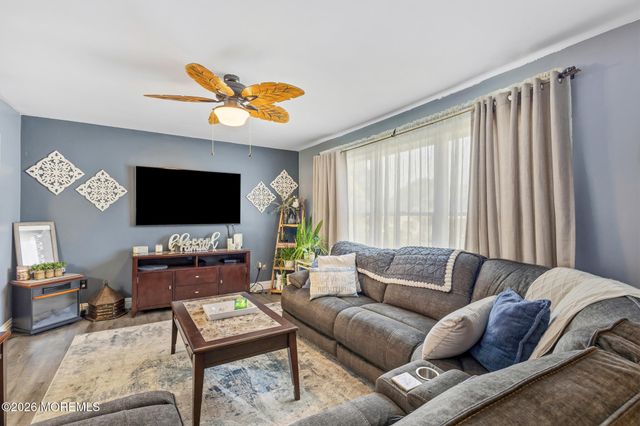 28 Maypink Lane, Howell, NJ 07731
