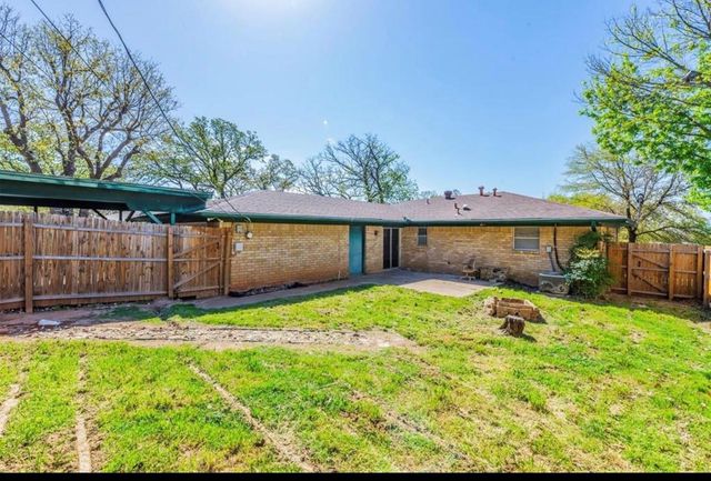 903 Seymore Circle, Denison, TX 75020