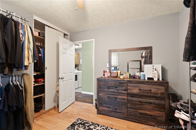812 Springdale Drive, Jeffersonville, IN 47130