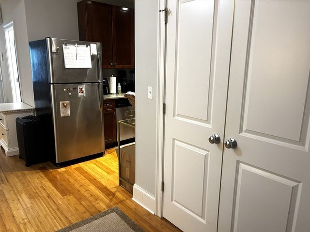 361 West Broadway 3, Boston, MA 02127