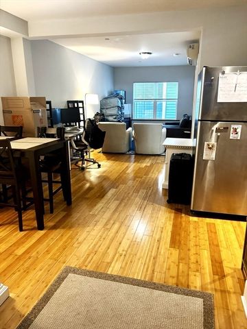 361 West Broadway 3, Boston, MA 02127
