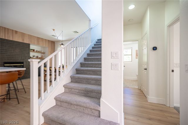 331 Dartmouth Hills Street, Las Vegas, NV 89138
