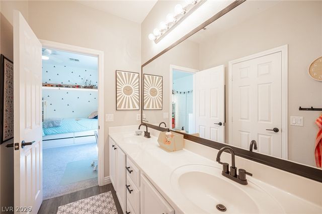 331 Dartmouth Hills Street, Las Vegas, NV 89138