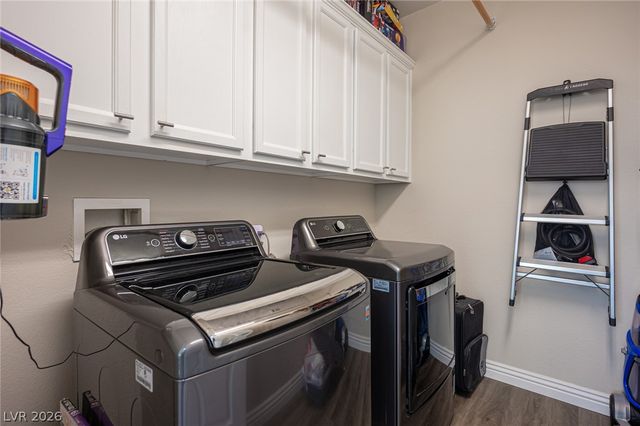 331 Dartmouth Hills Street, Las Vegas, NV 89138