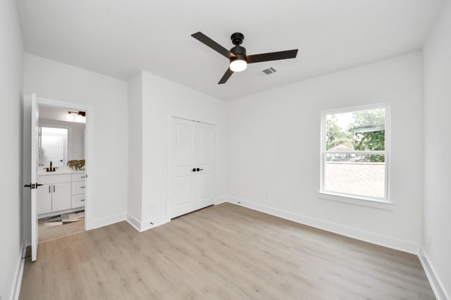 860 Rachel Street D, Houston, TX 77091