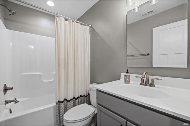 3310 Tillbury Drive, West Lafayette, IN 47906