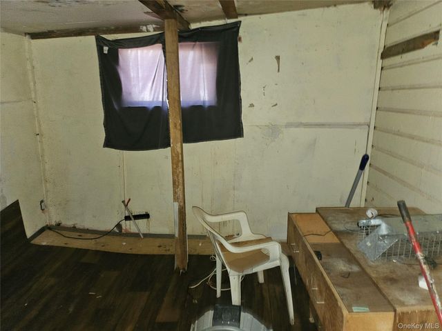 549 Granny Road, Medford, NY 11763