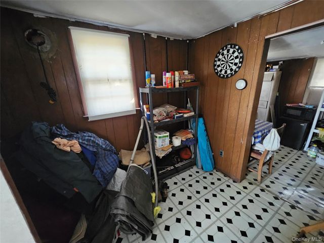 549 Granny Road, Medford, NY 11763