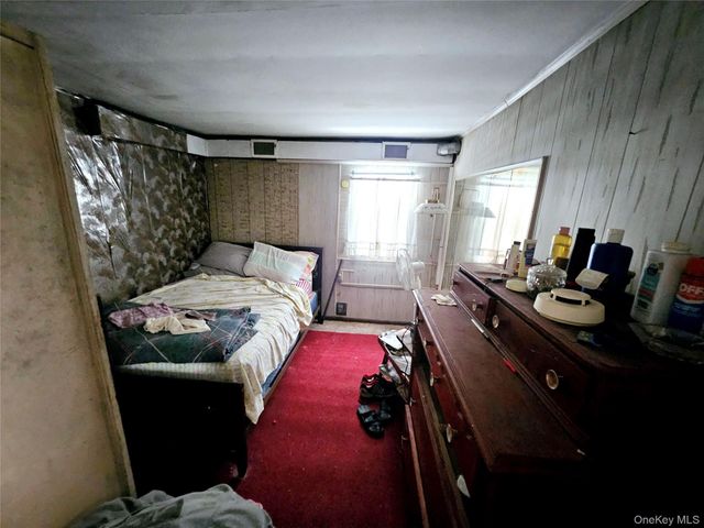 549 Granny Road, Medford, NY 11763