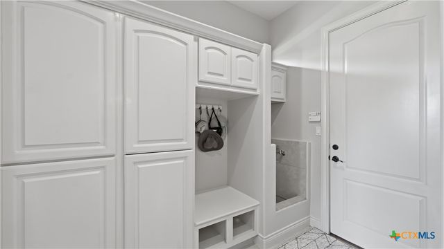 2230 Windsor Place, New Braunfels, TX 78130