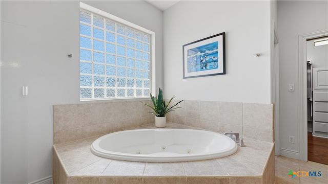 2230 Windsor Place, New Braunfels, TX 78130