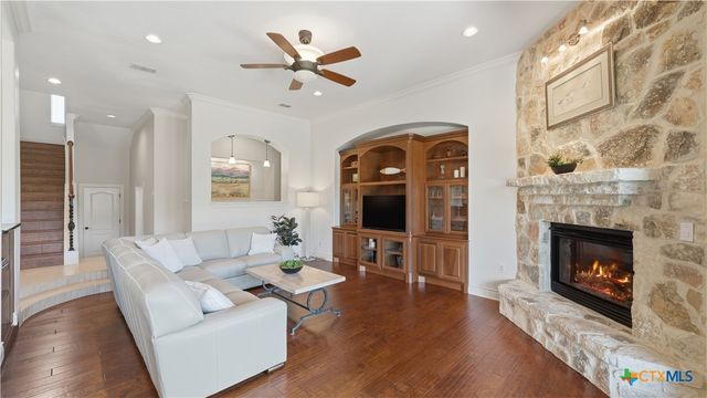 2230 Windsor Place, New Braunfels, TX 78130