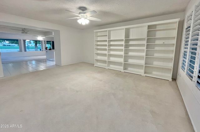 9718 W OAK RIDGE Drive, Sun City, AZ 85351