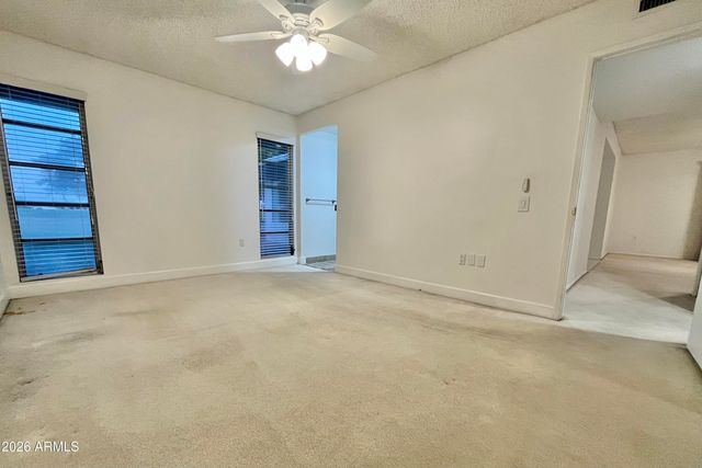 9718 W OAK RIDGE Drive, Sun City, AZ 85351