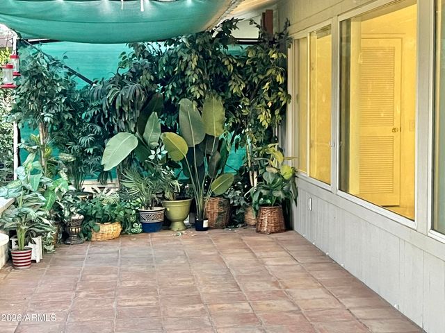 9718 W OAK RIDGE Drive, Sun City, AZ 85351