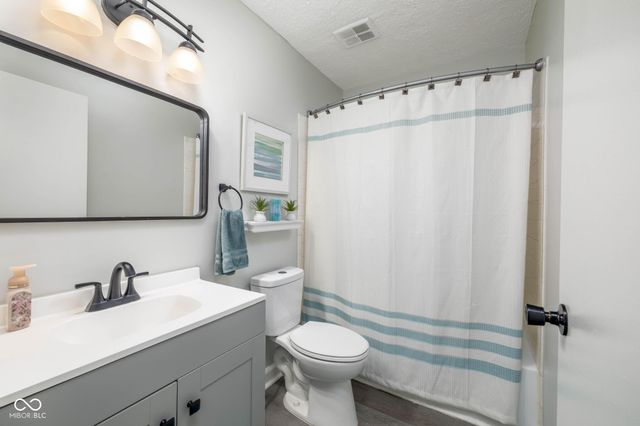 7945 Benjamin Drive 19, Indianapolis, IN 46226