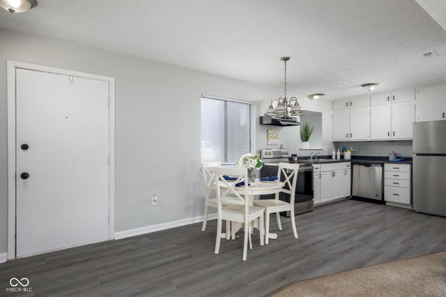 7945 Benjamin Drive 19, Indianapolis, IN 46226