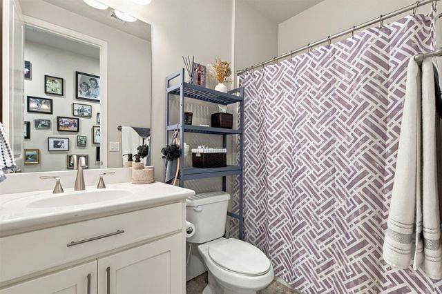 14561 S Lakewood Avenue, Bixby, OK 74008