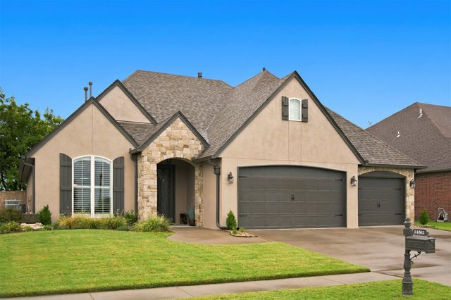 14561 S Lakewood Avenue, Bixby, OK 74008