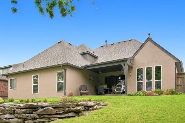 14561 S Lakewood Avenue, Bixby, OK 74008