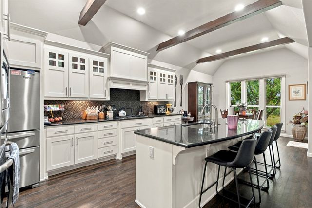 14561 S Lakewood Avenue, Bixby, OK 74008