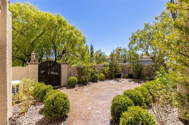 1201 Mersault Court, Las Vegas, NV 89144