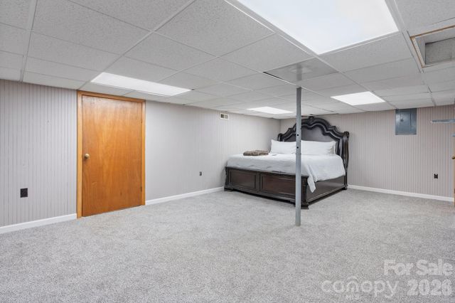 2596 SweetBriar Circle, Lenoir, NC 28645