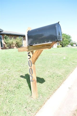 5002 SE Aberdeen Ave, Lawton, OK 73501