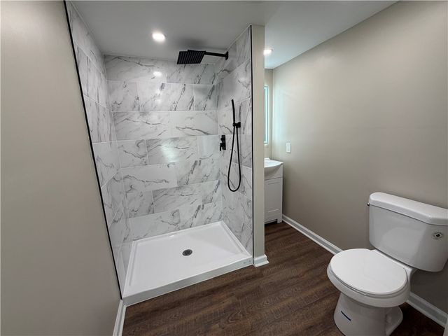 329 Golden Gate Dr., Verona, PA 15147