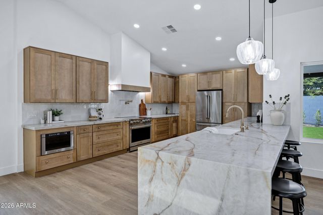4850 E FOUNTAIN Street, Mesa, AZ 85205