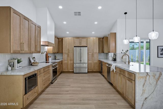 4850 E FOUNTAIN Street, Mesa, AZ 85205