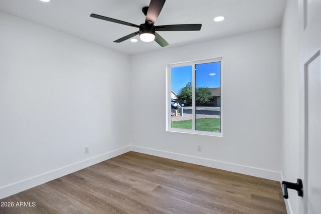 4850 E FOUNTAIN Street, Mesa, AZ 85205